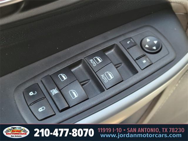 used 2022 Jeep Cherokee car, priced at $23,649