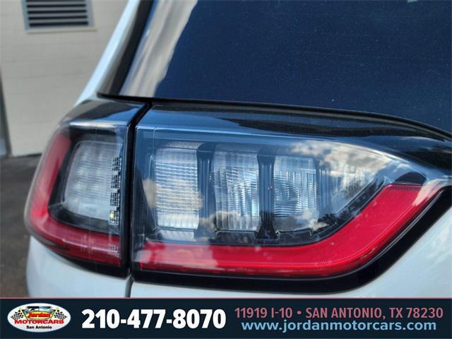 used 2022 Jeep Cherokee car, priced at $23,649