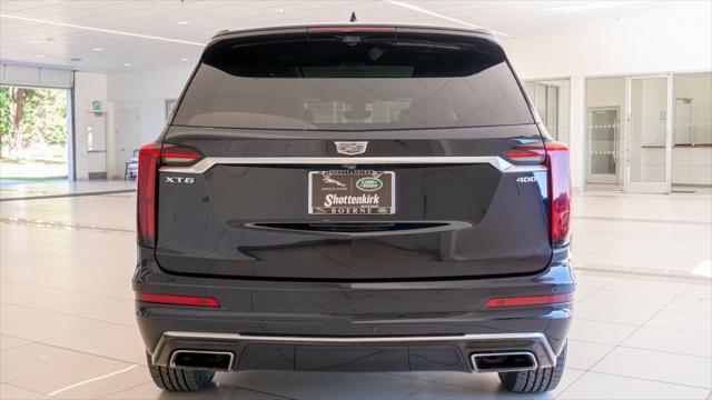 used 2022 Cadillac XT6 car, priced at $30,500