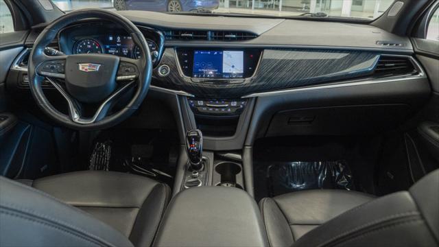 used 2022 Cadillac XT6 car, priced at $30,500