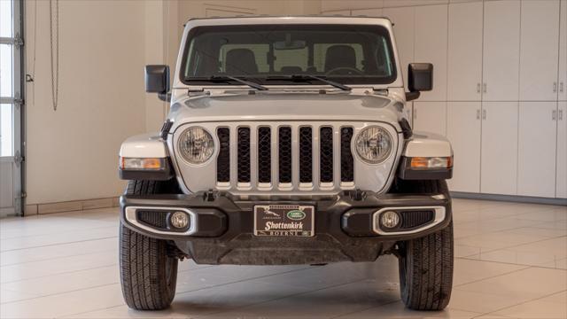 used 2022 Jeep Gladiator car, priced at $35,900