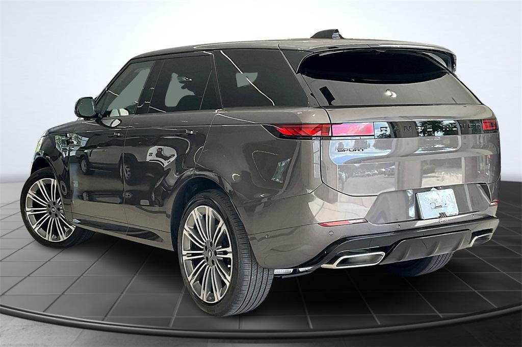 new 2025 Land Rover Range Rover Sport car, priced at $109,200