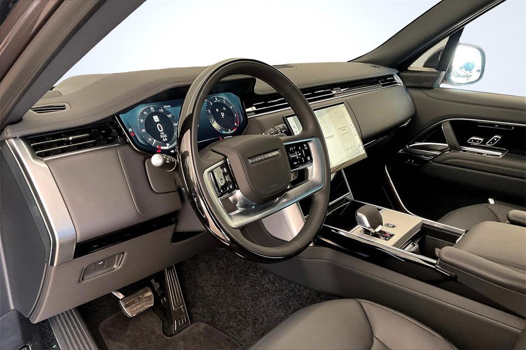 new 2025 Land Rover Range Rover car, priced at $159,405