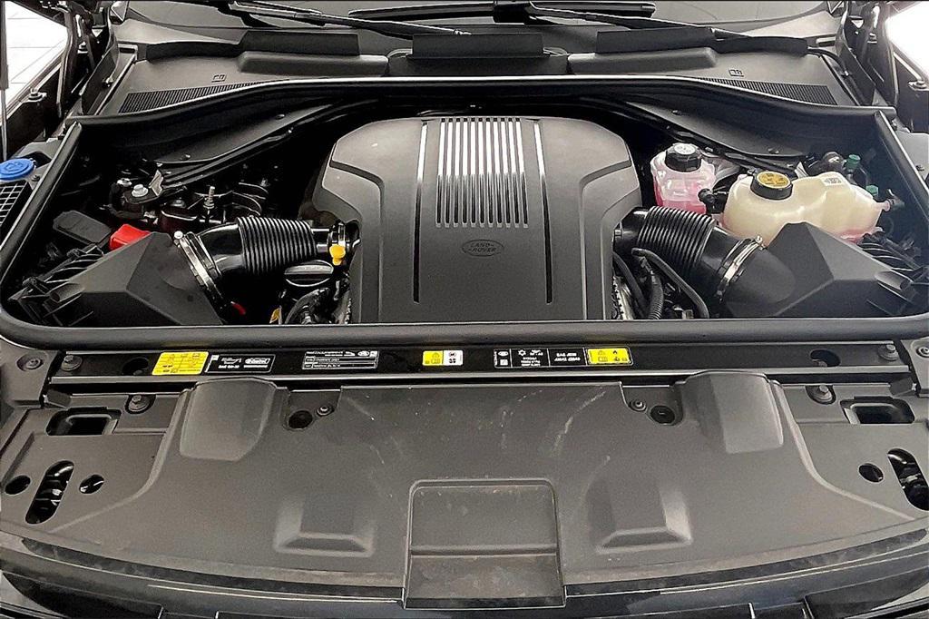 new 2025 Land Rover Range Rover car, priced at $159,405