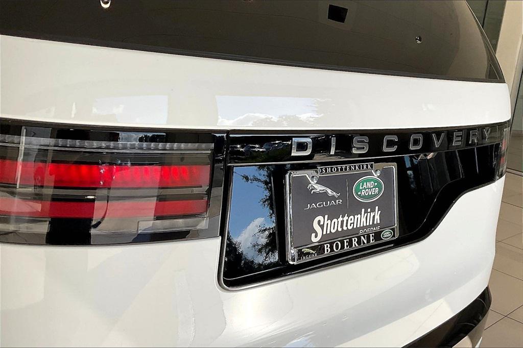 used 2024 Land Rover Discovery car, priced at $55,900