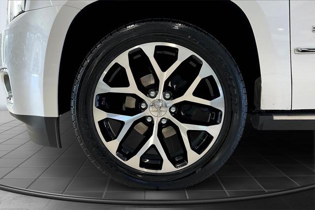 used 2019 GMC Yukon car, priced at $41,900