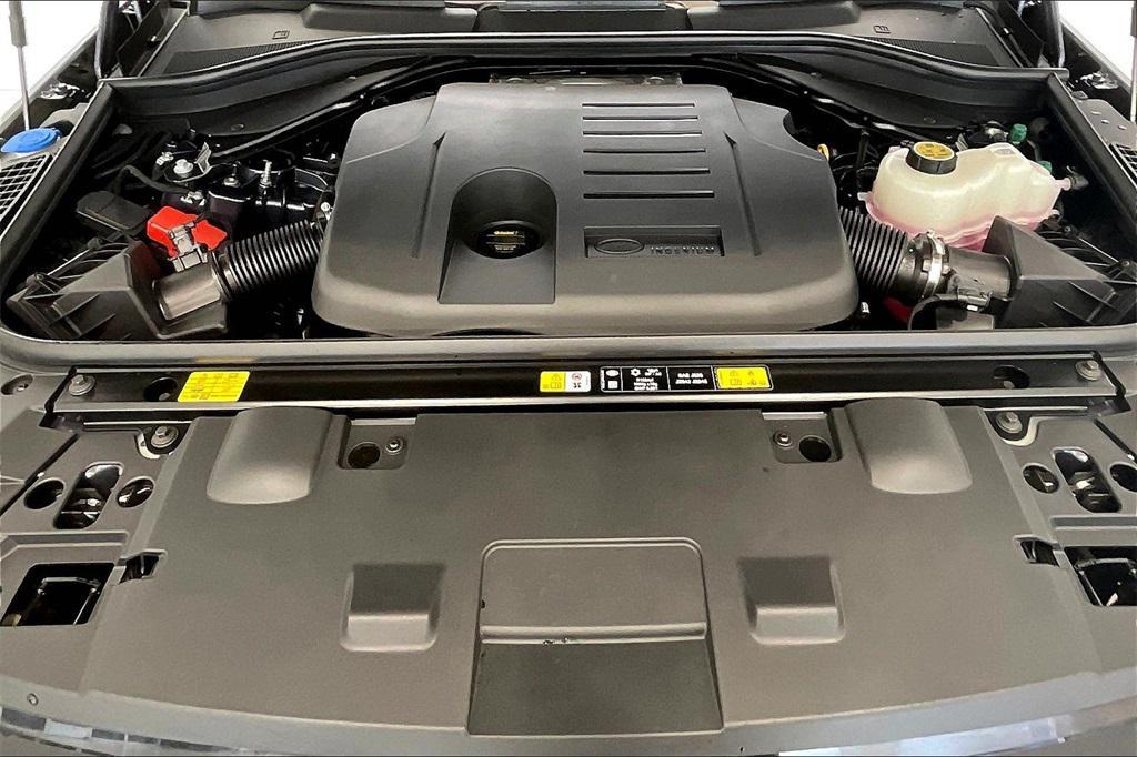 new 2025 Land Rover Range Rover Sport car, priced at $108,575