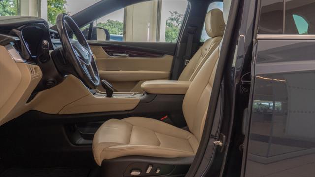 used 2018 Cadillac XT5 car, priced at $21,500