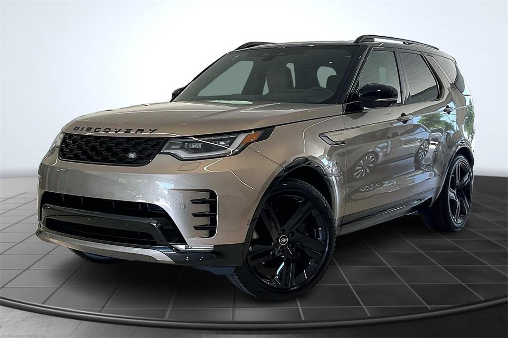 new 2025 Land Rover Discovery car, priced at $80,900