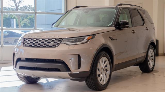 new 2025 Land Rover Discovery car, priced at $68,618