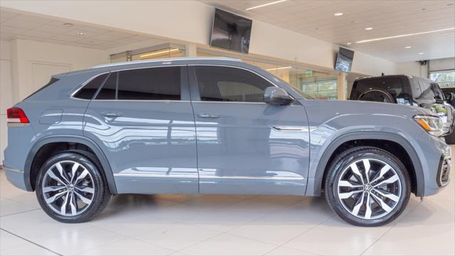 used 2020 Volkswagen Atlas Cross Sport car, priced at $24,900