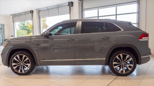 used 2020 Volkswagen Atlas Cross Sport car, priced at $24,900