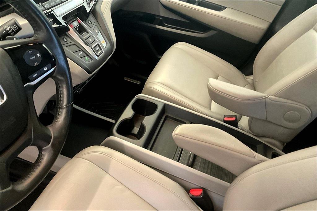 used 2019 Honda Odyssey car, priced at $23,900