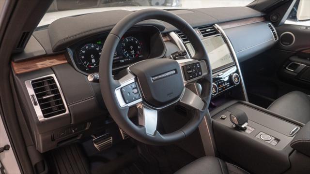 new 2024 Land Rover Discovery car, priced at $76,900