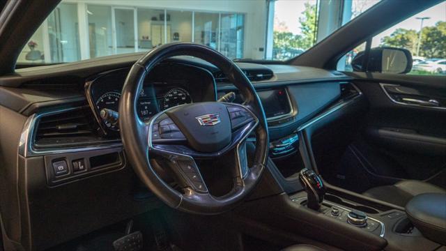 used 2020 Cadillac XT5 car, priced at $25,500