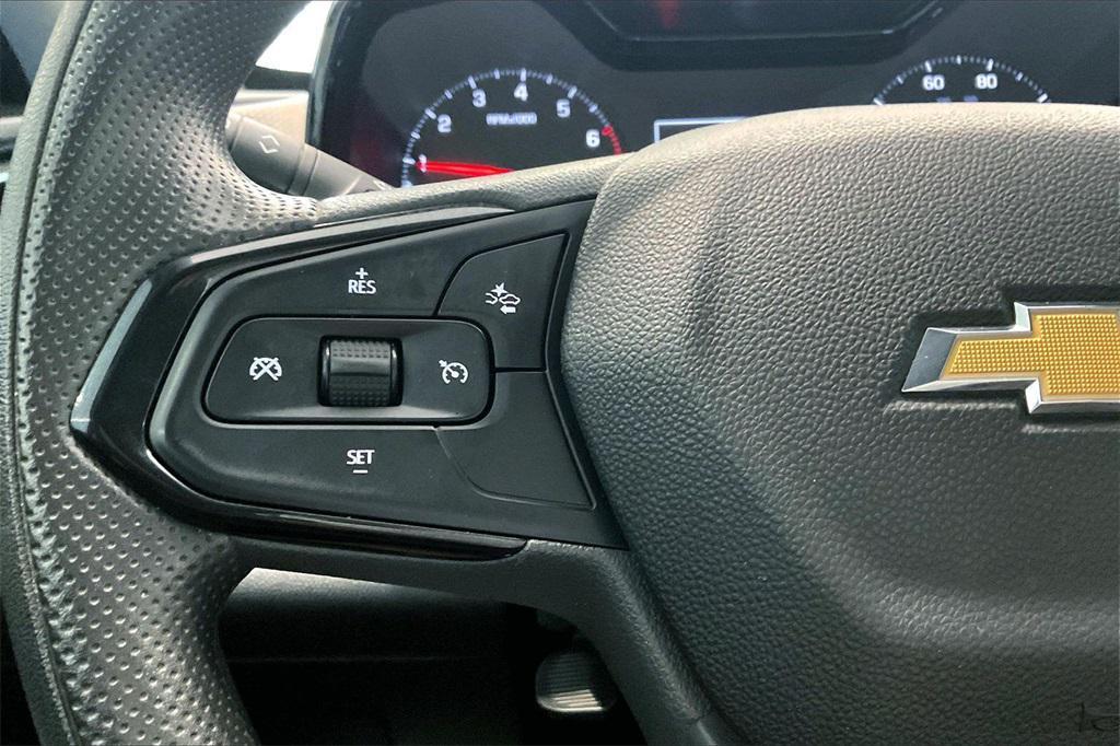 used 2025 Chevrolet Trax car, priced at $20,900