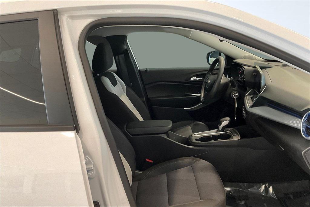 used 2025 Chevrolet Trax car, priced at $20,900