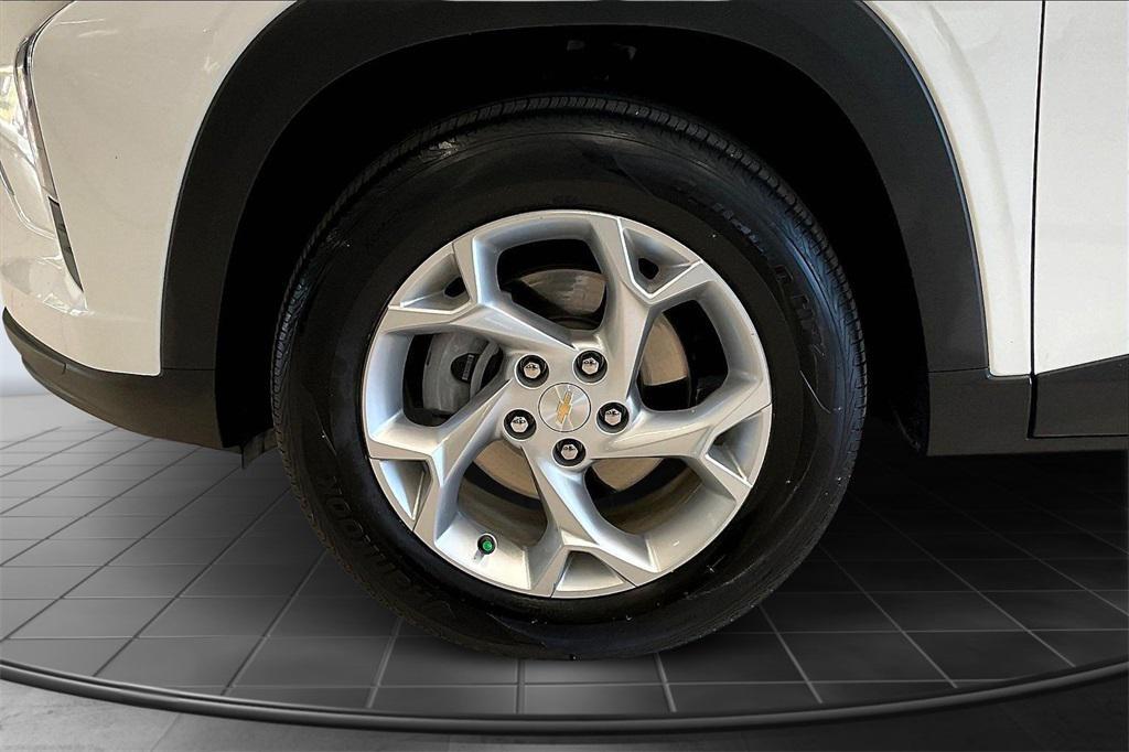 used 2025 Chevrolet Trax car, priced at $20,900