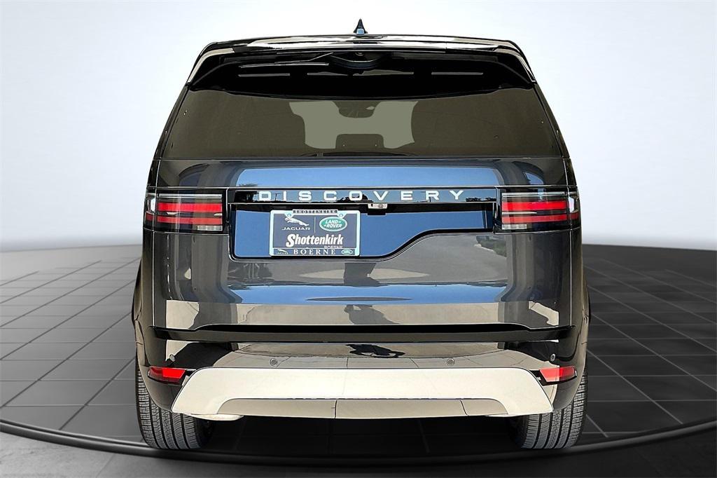 new 2025 Land Rover Discovery car, priced at $83,615