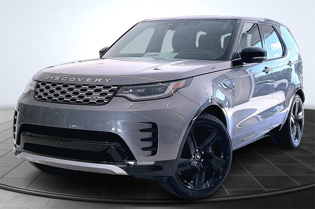 new 2025 Land Rover Discovery car, priced at $80,685