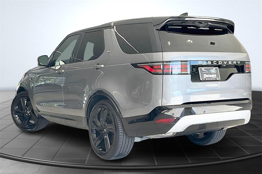 new 2025 Land Rover Discovery car, priced at $80,685