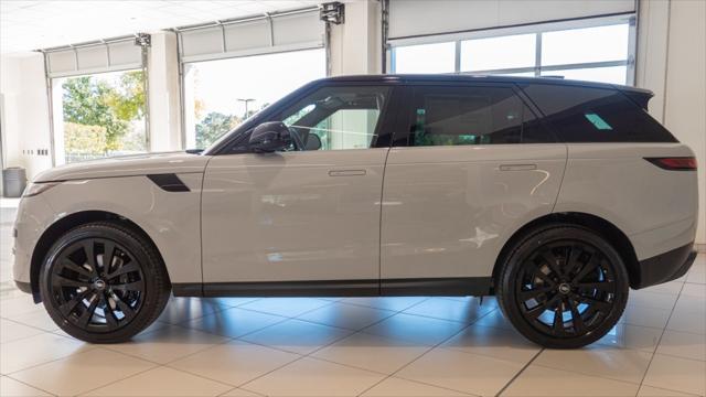 new 2025 Land Rover Range Rover Sport car, priced at $93,660