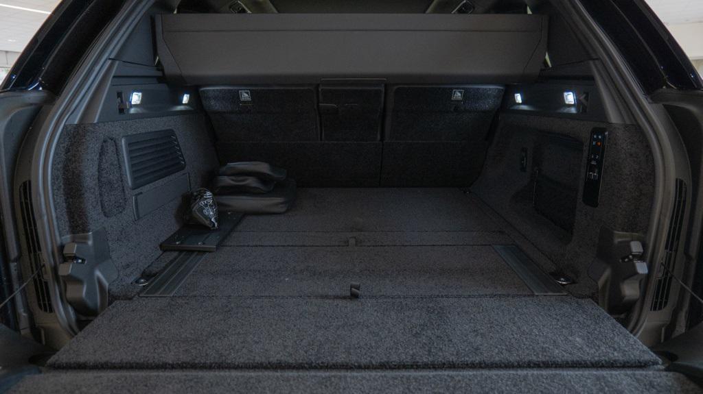 new 2025 Land Rover Range Rover car, priced at $218,975