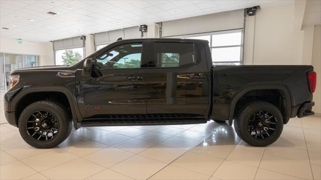 used 2022 GMC Sierra 1500 car, priced at $42,800