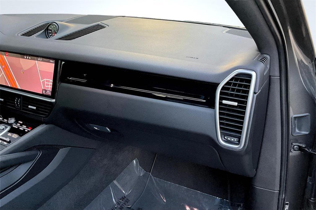 used 2021 Porsche Cayenne car, priced at $54,900