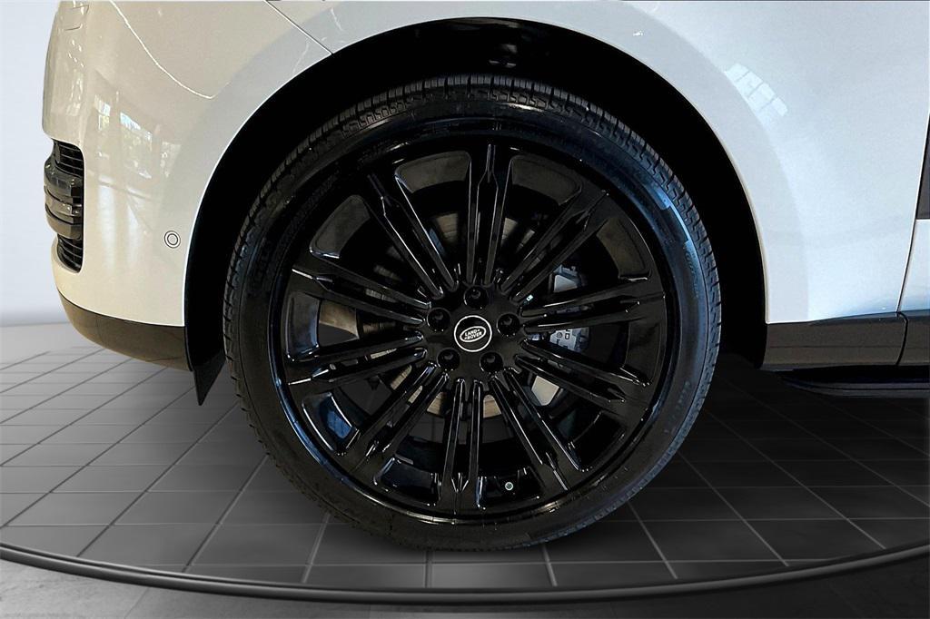 new 2025 Land Rover Range Rover car, priced at $131,435