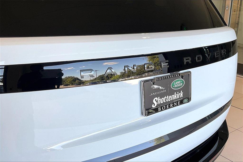 new 2025 Land Rover Range Rover car, priced at $131,435
