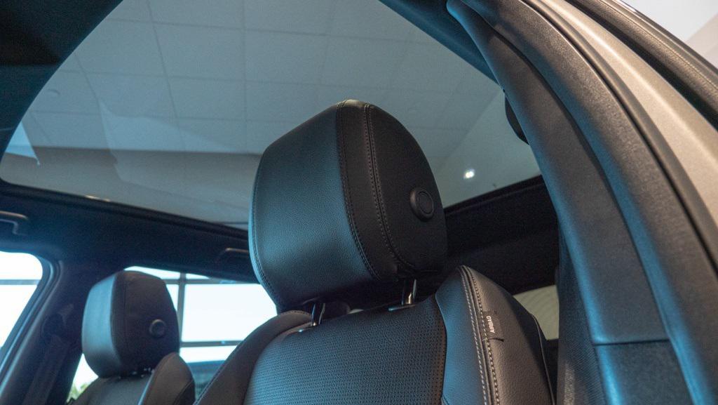 new 2025 Land Rover Discovery Sport car, priced at $57,600