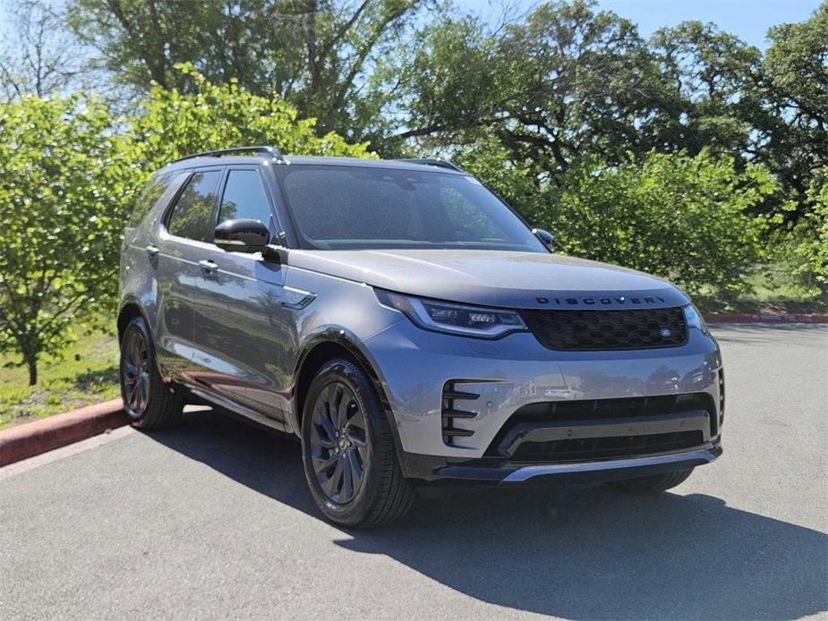 new 2024 Land Rover Discovery car, priced at $68,085