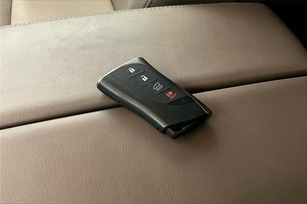 used 2023 Lexus GX 460 car, priced at $56,500