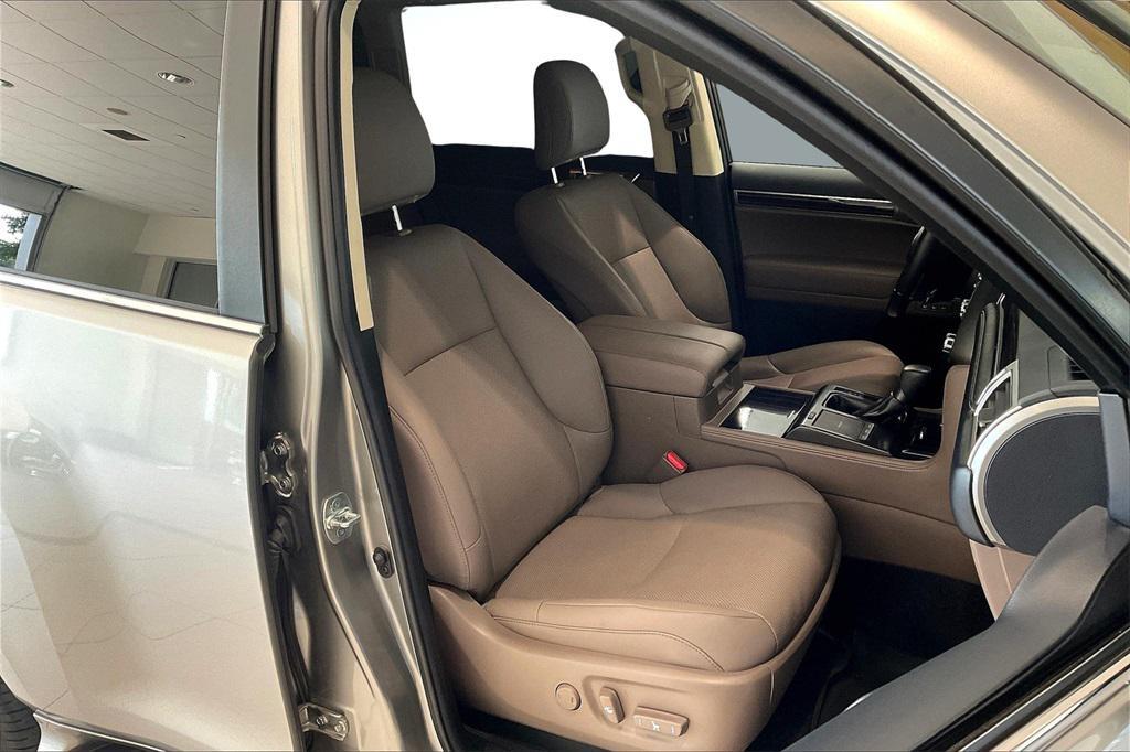 used 2023 Lexus GX 460 car, priced at $56,500