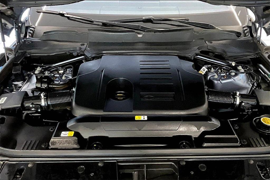 used 2022 Land Rover Range Rover car, priced at $51,900