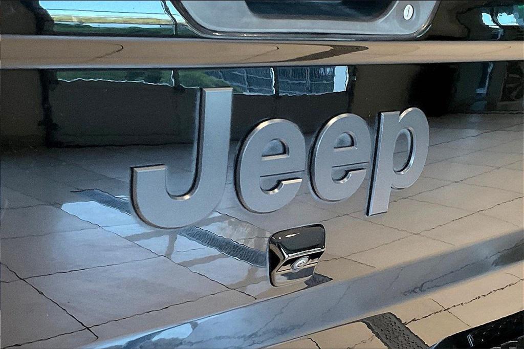 used 2022 Jeep Gladiator car, priced at $31,900