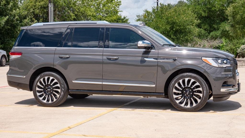 used 2023 Lincoln Navigator car, priced at $75,900