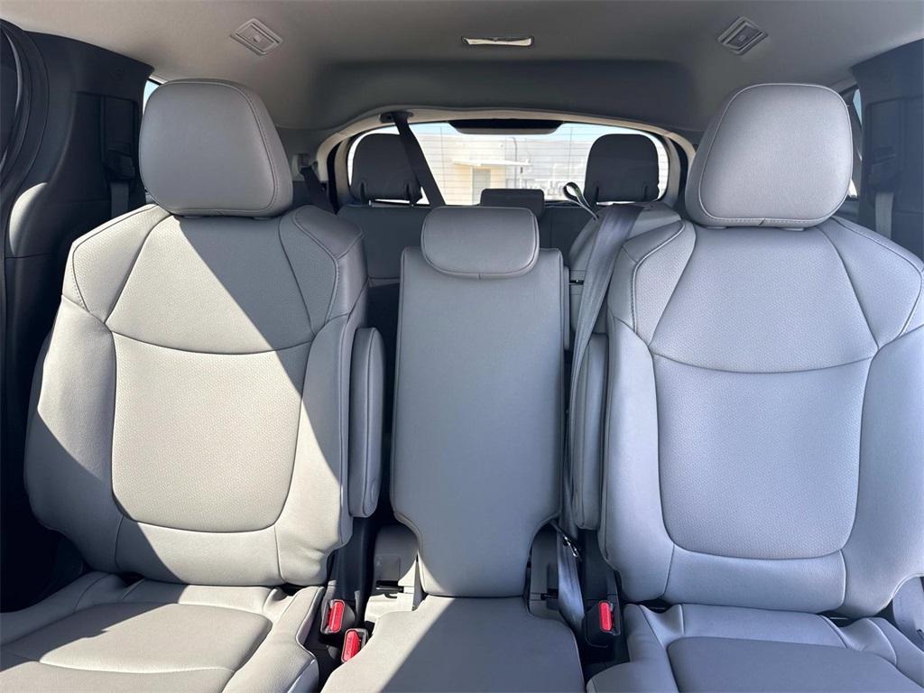 new 2025 Toyota Sienna car, priced at $48,135