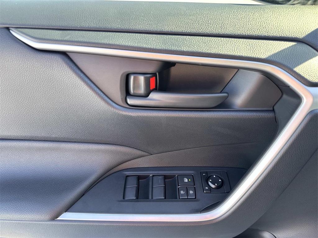 new 2025 Toyota RAV4 Hybrid car, priced at $34,514