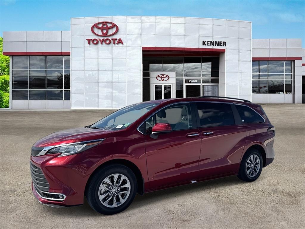 used 2023 Toyota Sienna car, priced at $43,296