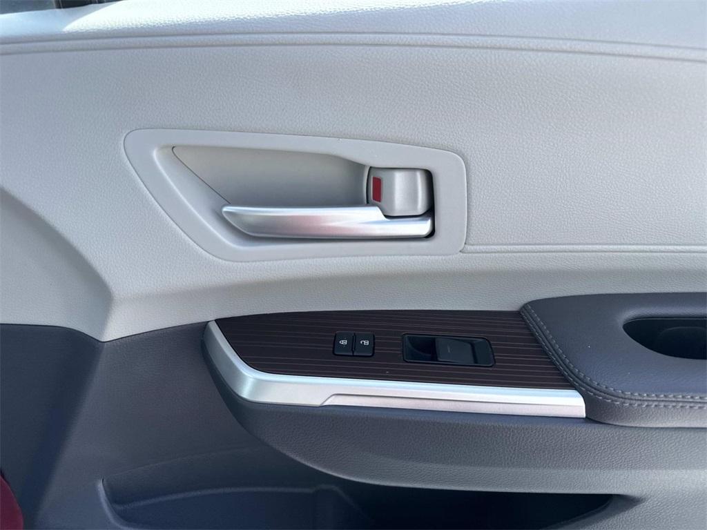 used 2023 Toyota Sienna car, priced at $43,296