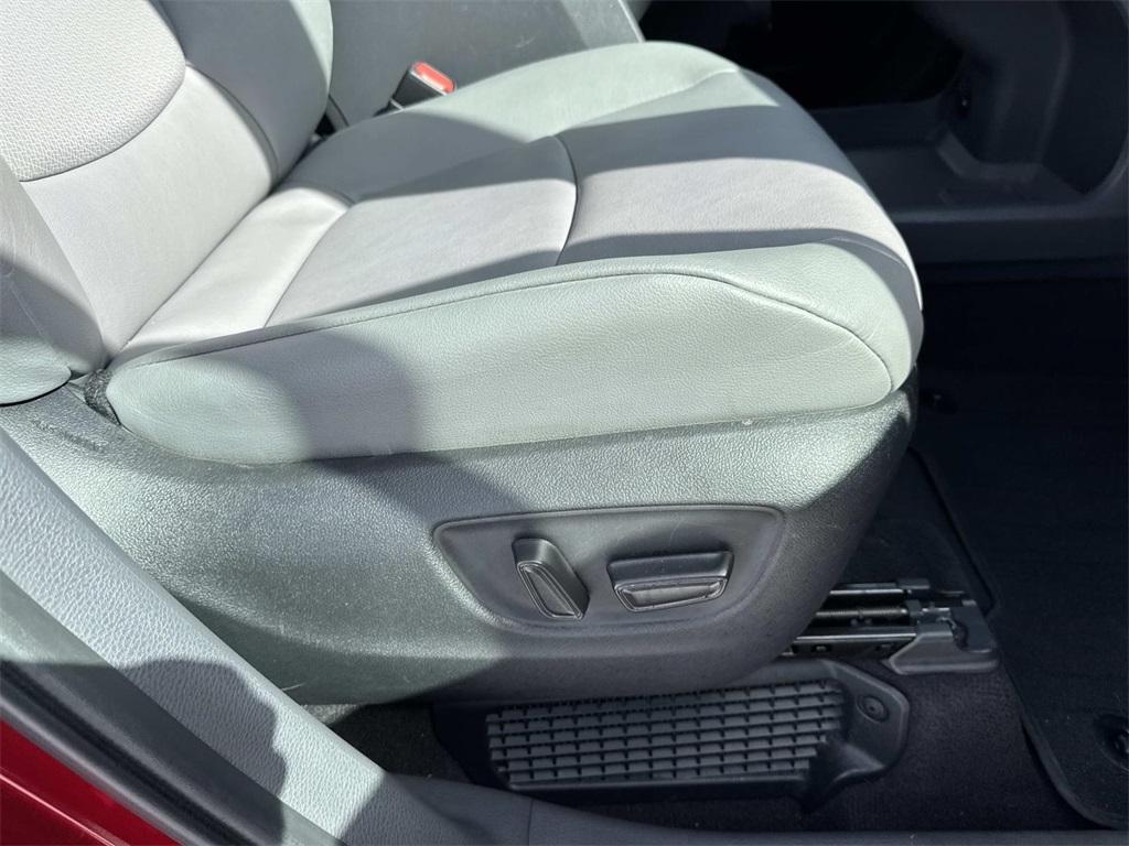 used 2023 Toyota Sienna car, priced at $43,296