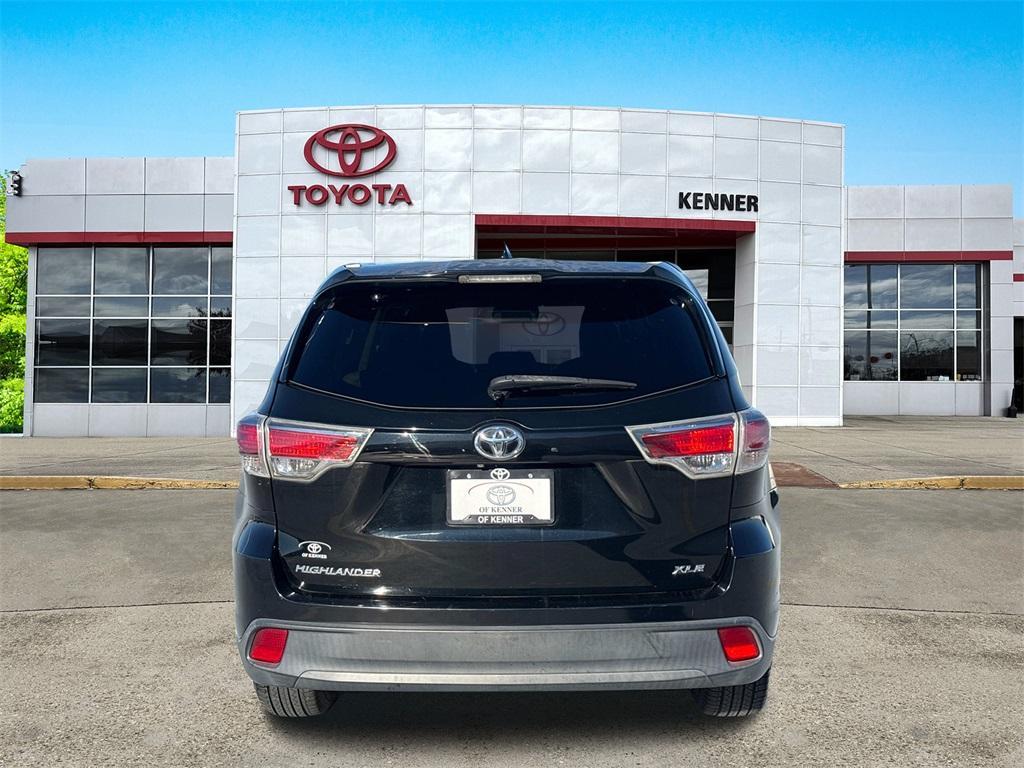 used 2014 Toyota Highlander car, priced at $14,795