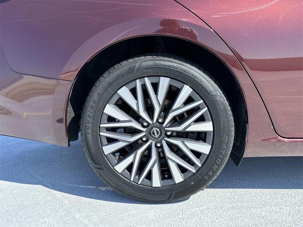 used 2024 Nissan Altima car, priced at $22,299