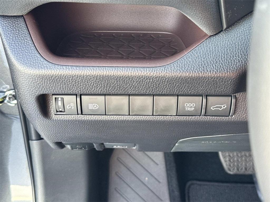 new 2025 Toyota RAV4 car, priced at $39,064