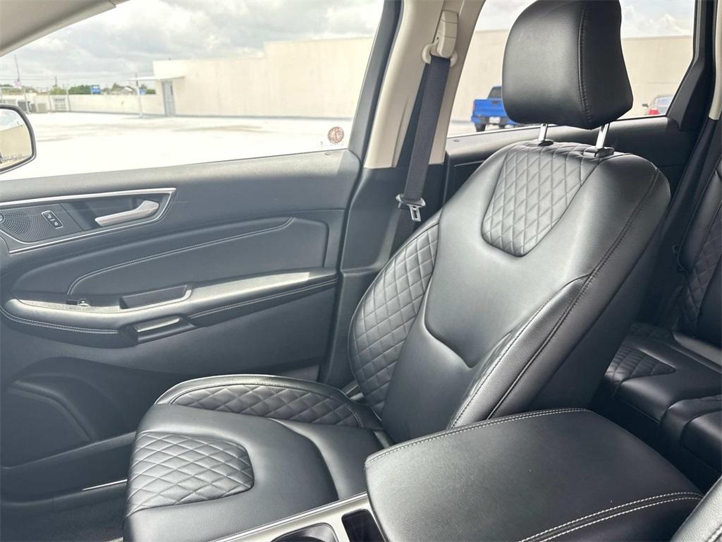 used 2023 Ford Edge car, priced at $25,795