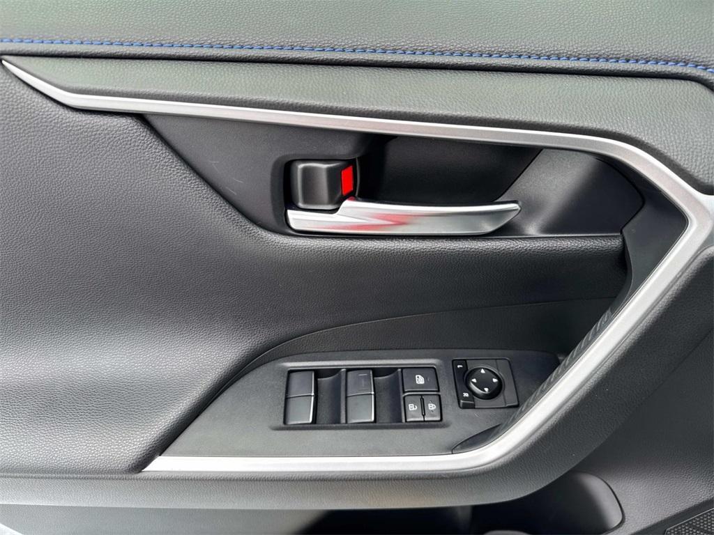 used 2020 Toyota RAV4 Hybrid car, priced at $30,157