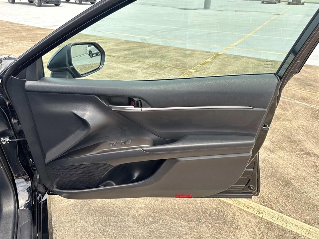 used 2022 Toyota Camry Hybrid car, priced at $24,572