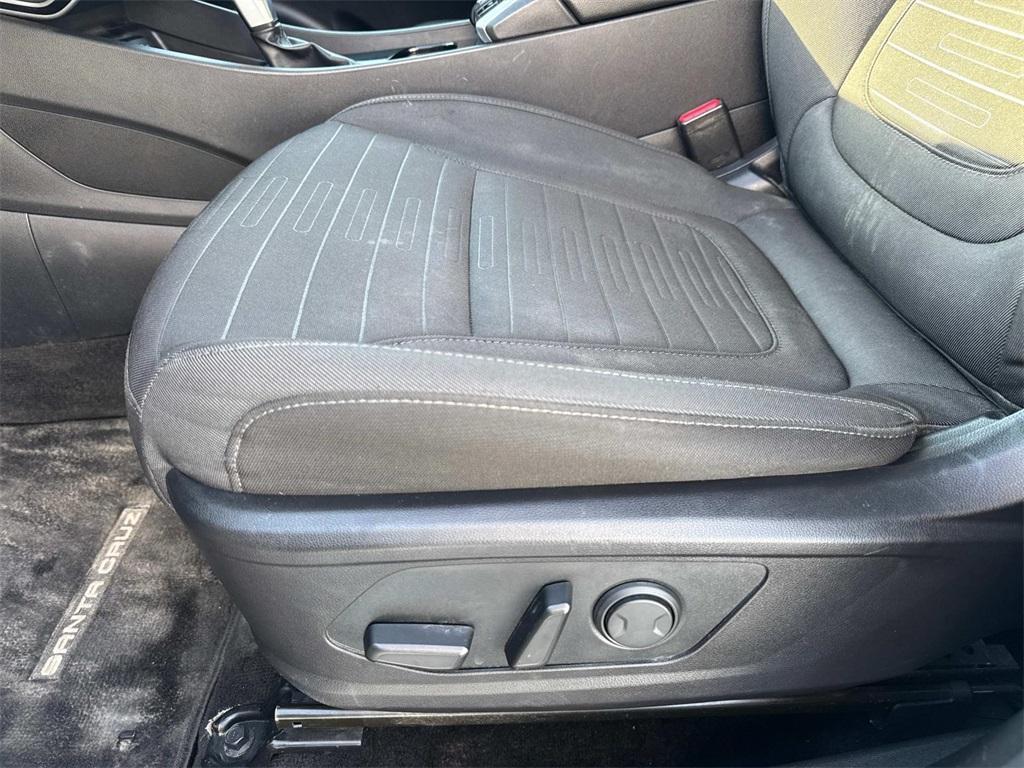 used 2022 Hyundai SANTA CRUZ car, priced at $23,695